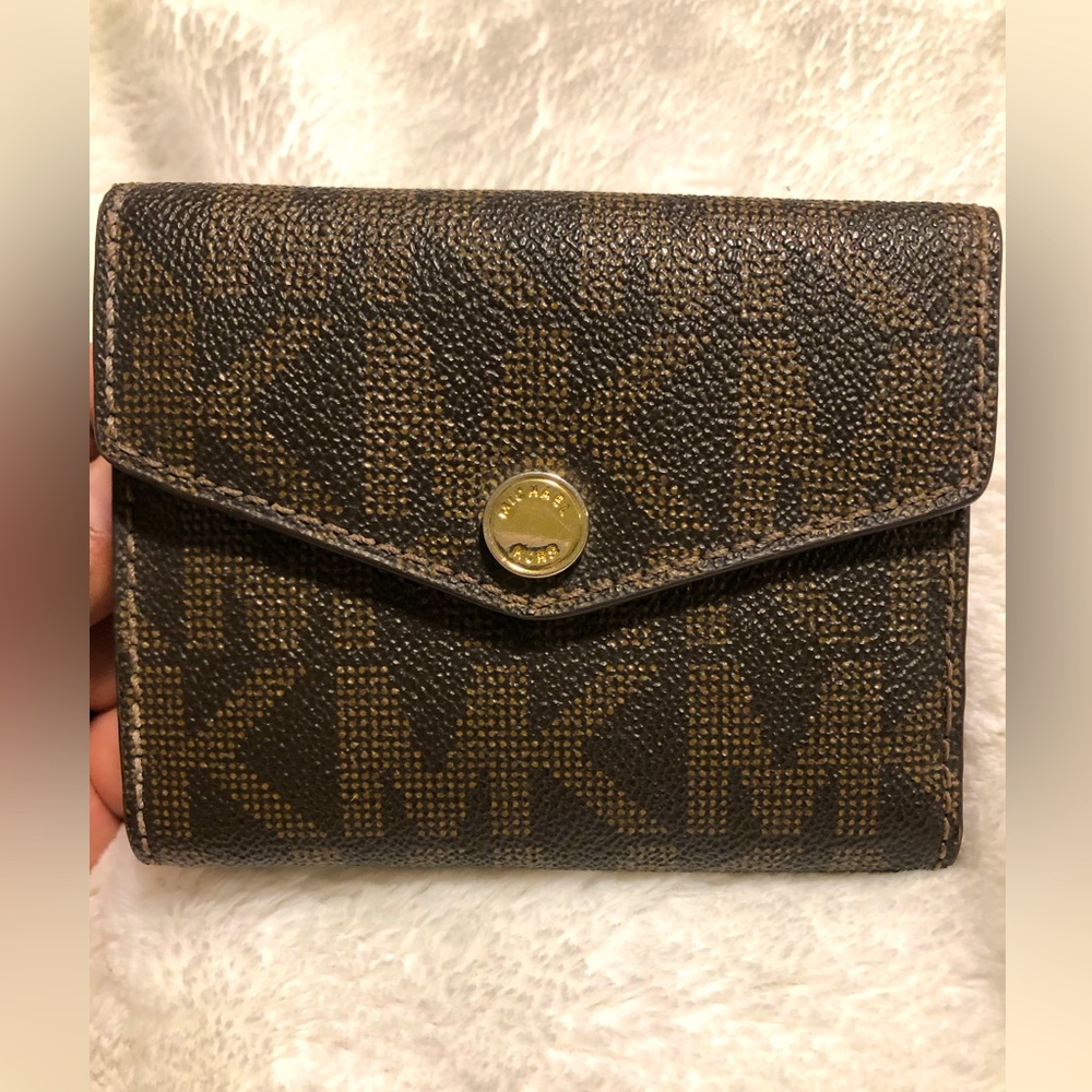 MK Wallet w/ Coin Purse